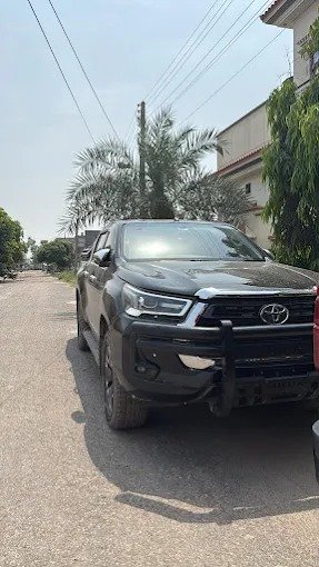 Azan Rent a Car Multan image