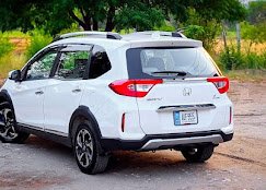 Rent A Car In Islamabad – Honda Civic, Luxury Cars & SUVs image