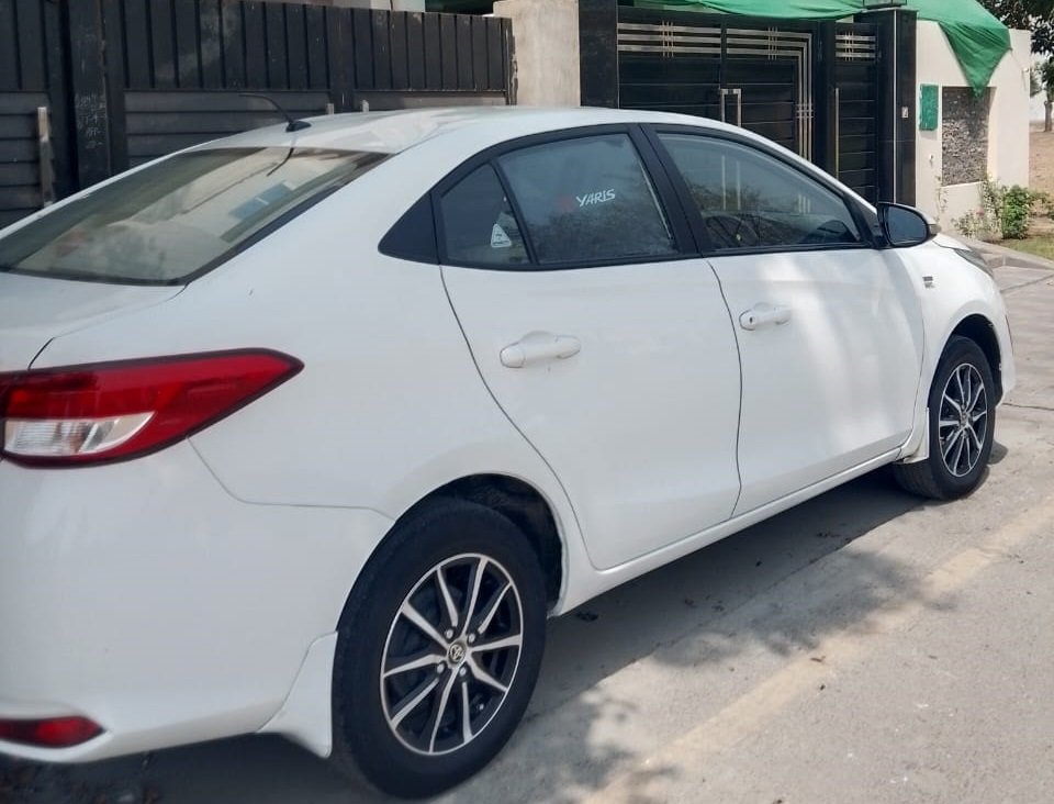 Rent a Corolla Car in Lahore – Unique Car Rental Lahore image