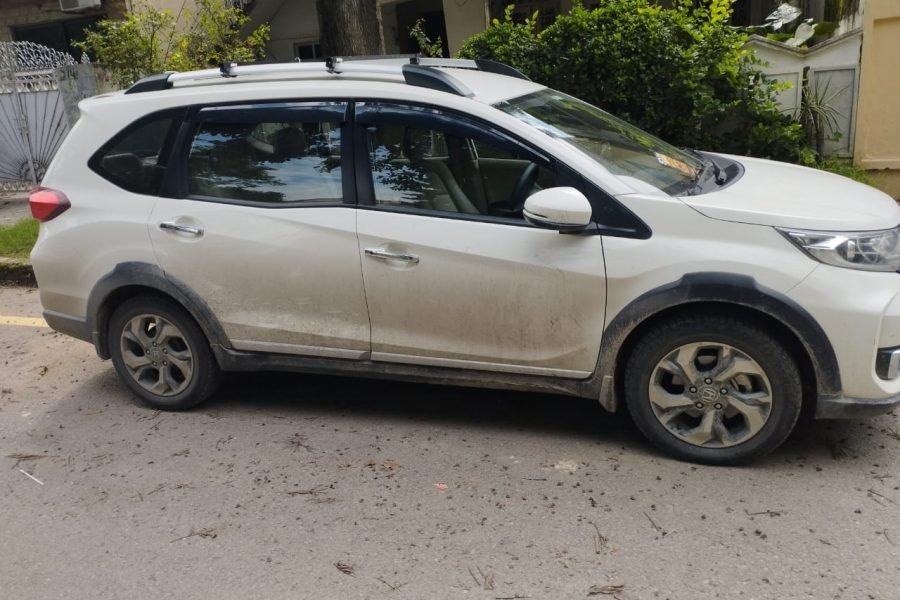 Honda BRV Rental Lahore image