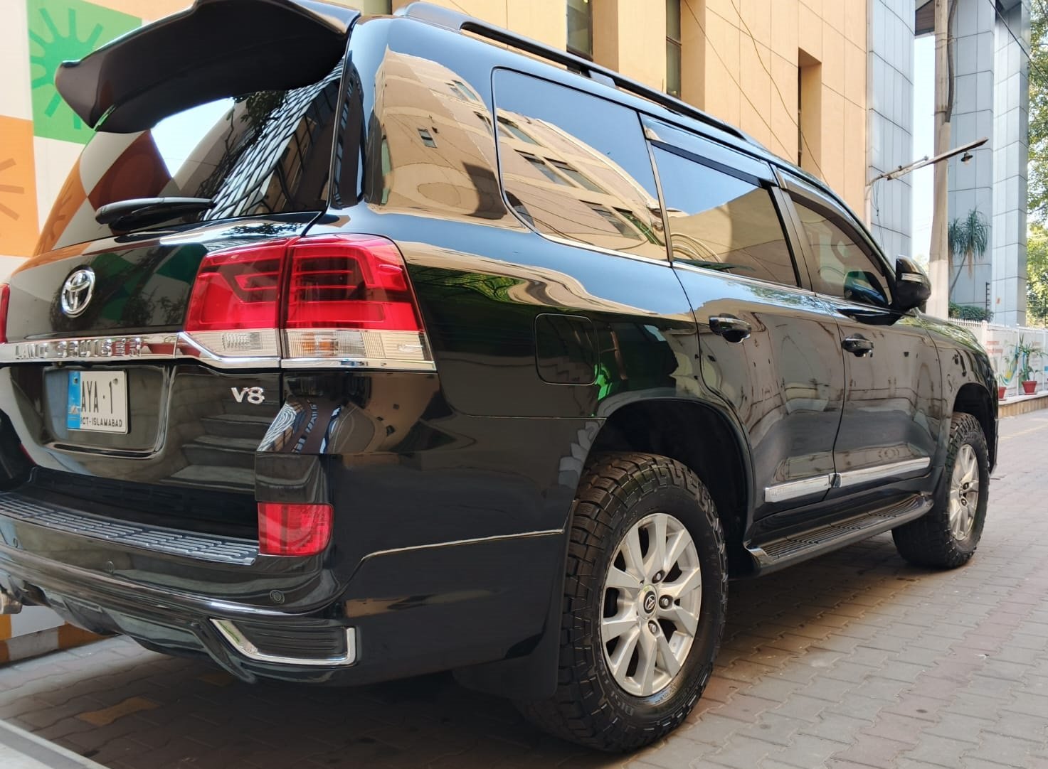 Bulletproof & Armored Car Rental in Karachi – B6/B6+ Certified image